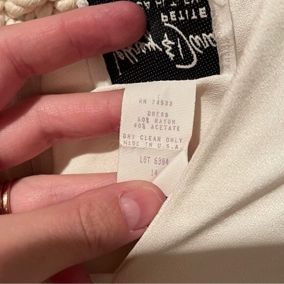 VNTG 80s Jeffrey Dara Dress SZ 14 White Lace Wedding Shoulder Pads Midi Boho - Picture 7 of 7